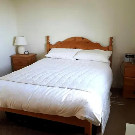 3bedhouse-ballyliffin-nearbeach-golfcourses Nearby * Ballyliffin